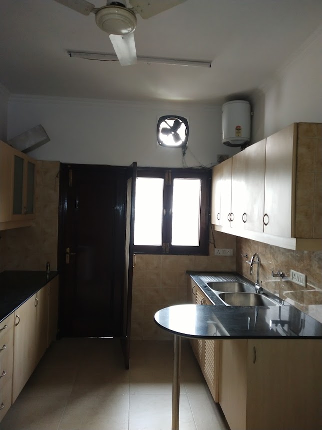 Duplex Floor Available for Rent in Friends Colony East